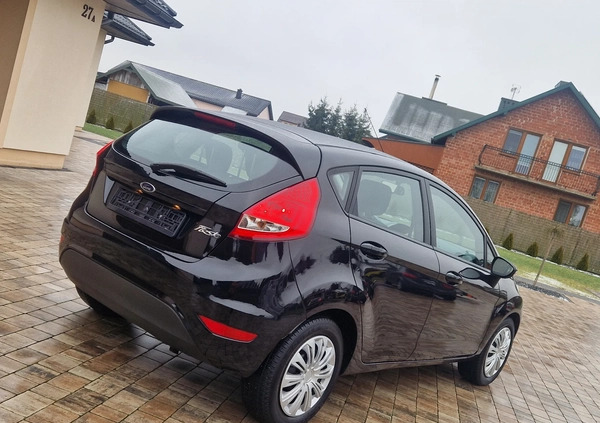 Ford Fiesta cena 19998 przebieg: 167000, rok produkcji 2010 z Łask małe 79